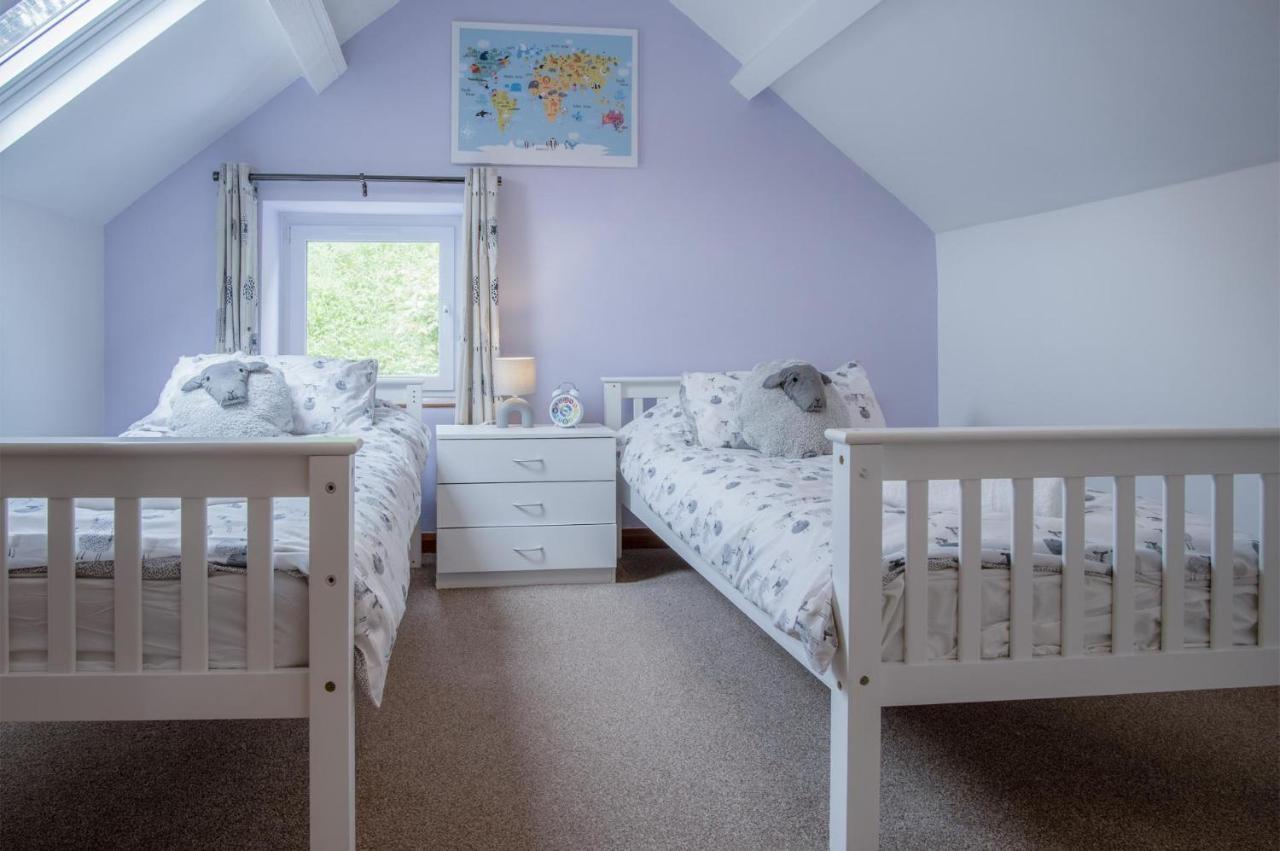Tucking Mill - 3 Bedroom Holiday Home - Stepaside Stepaside  Exterior foto